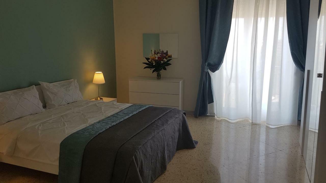 Residenze Benedetto Croce Hotel Bari Eksteriør billede