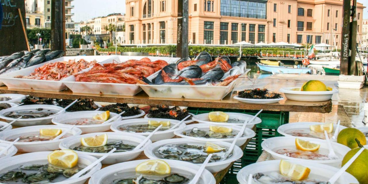 Residenze Benedetto Croce Hotel Bari Eksteriør billede
